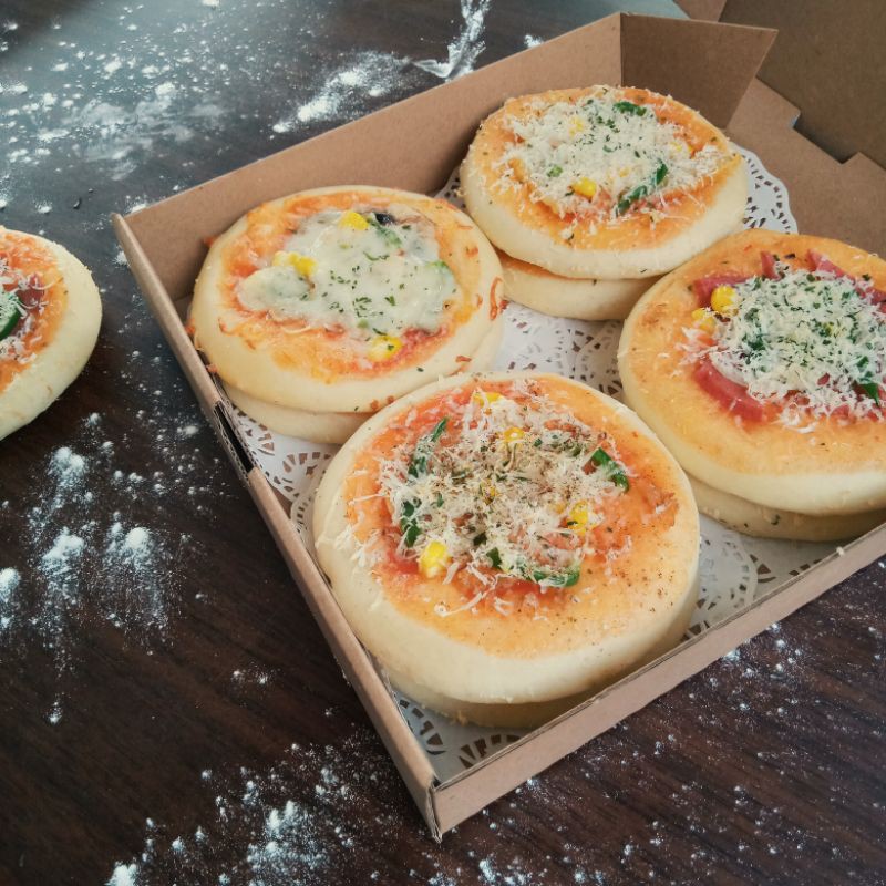 

(10 cm) Pizza Mini Paket Keluarga (8 pcs)