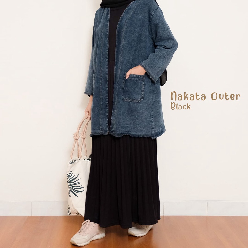 Outer Wanita Mininos Nakata Outer
