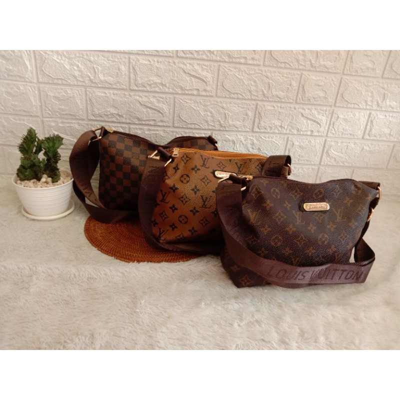 Tas slempang LV
