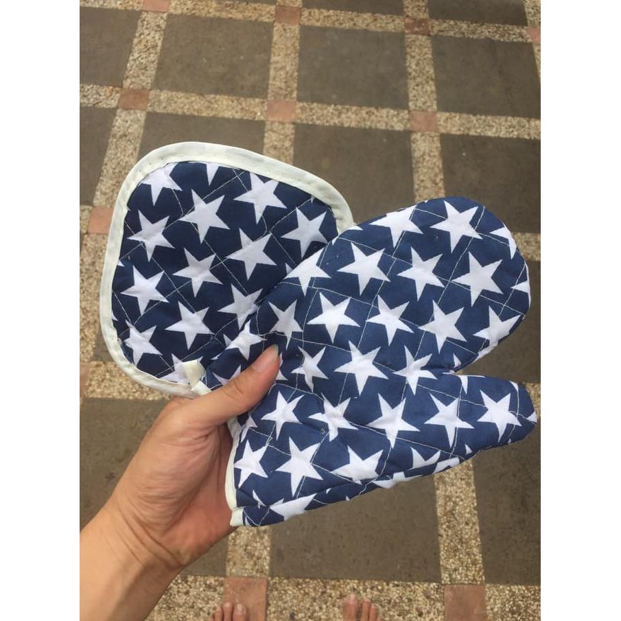

Dijual Sarung tangan anti panas untuk memasak oven mitt HKN033 Diskon
