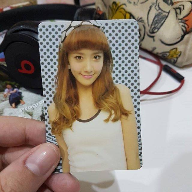 SNSD YOONA HOOT PHOTOCARD