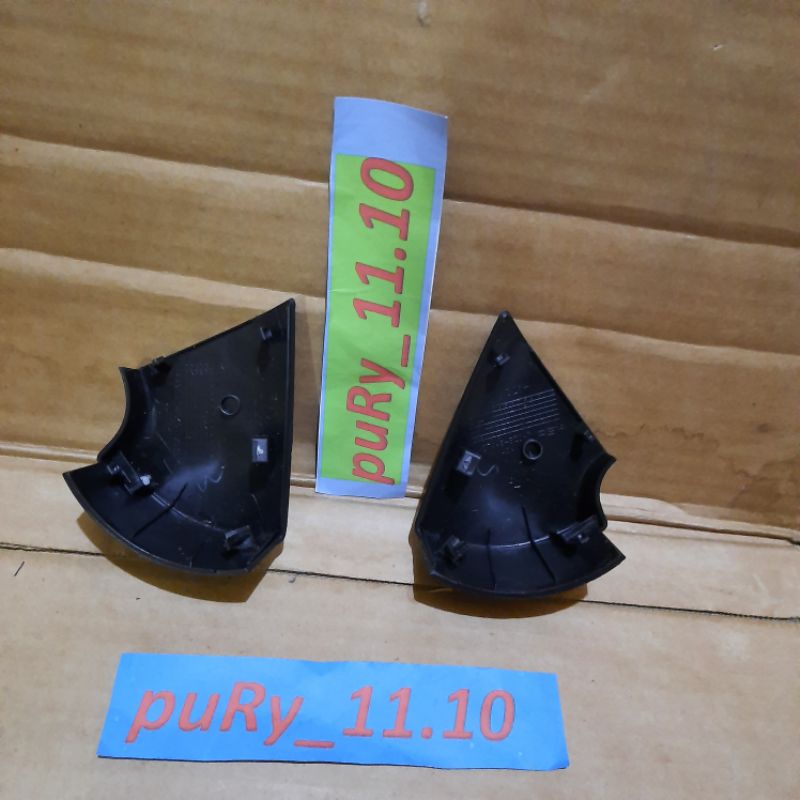 TUTUP KAKI LENGAN DUDUKAN TANGKAI SPION ROCKY RAIZE ORI