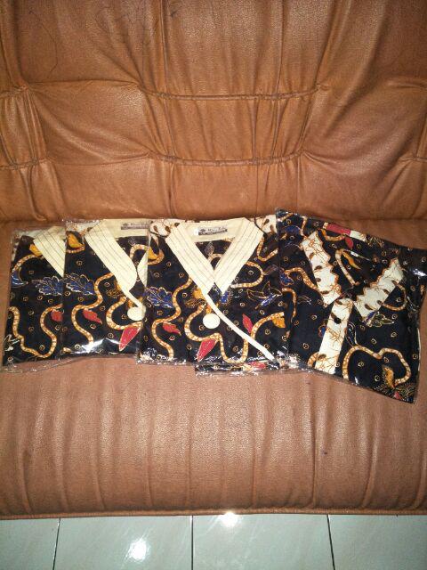 Qnunbatik Sarimbit/couple Batik Blouse Blus Meishin Daun Jaya Hitam