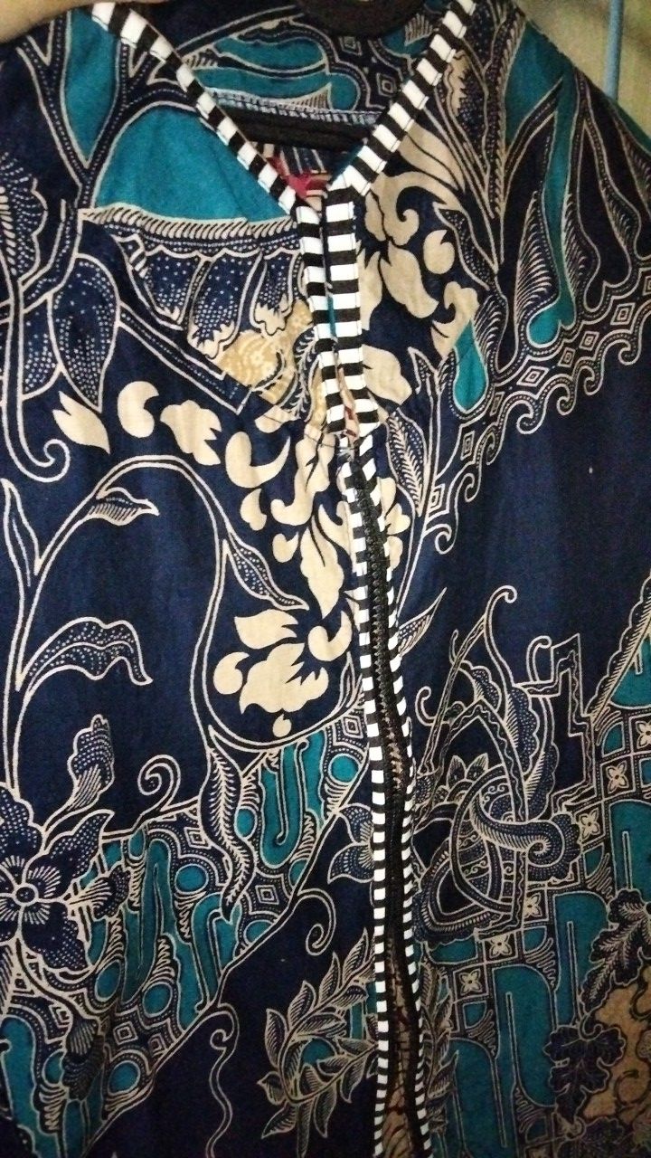 Size S M L Xl Xxl Xxxl Batik Couple Motif Baru Atasan Kantor Seragam Batik Pria Wanita Bluse Hem