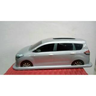 diecast suzuki ertiga