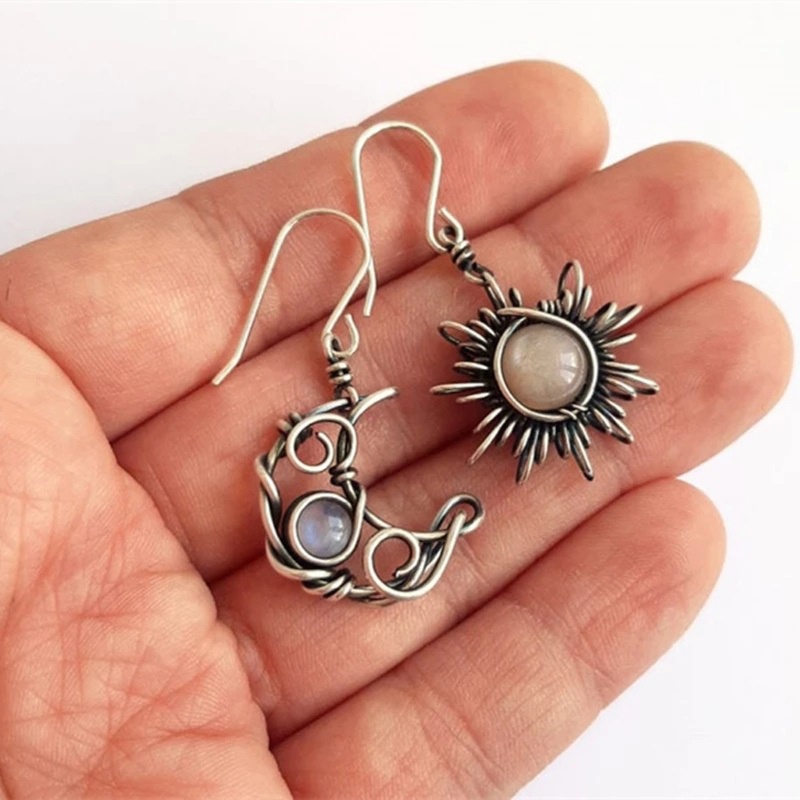 SIY  Antiqued Silver Sun and Moon Hook Earrings Bohemia Celestial Moonstone Dangle Drop Earrings Women Boho Fashion Jewelry