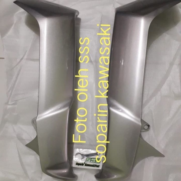 SAYAP LUAR KAWASAKI KAZE R NEW SEPASANG ORIGINAL KAWASAKI