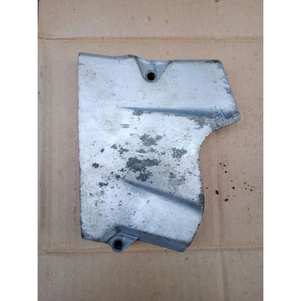 Tutup gear depan Suzuki Shogun 110