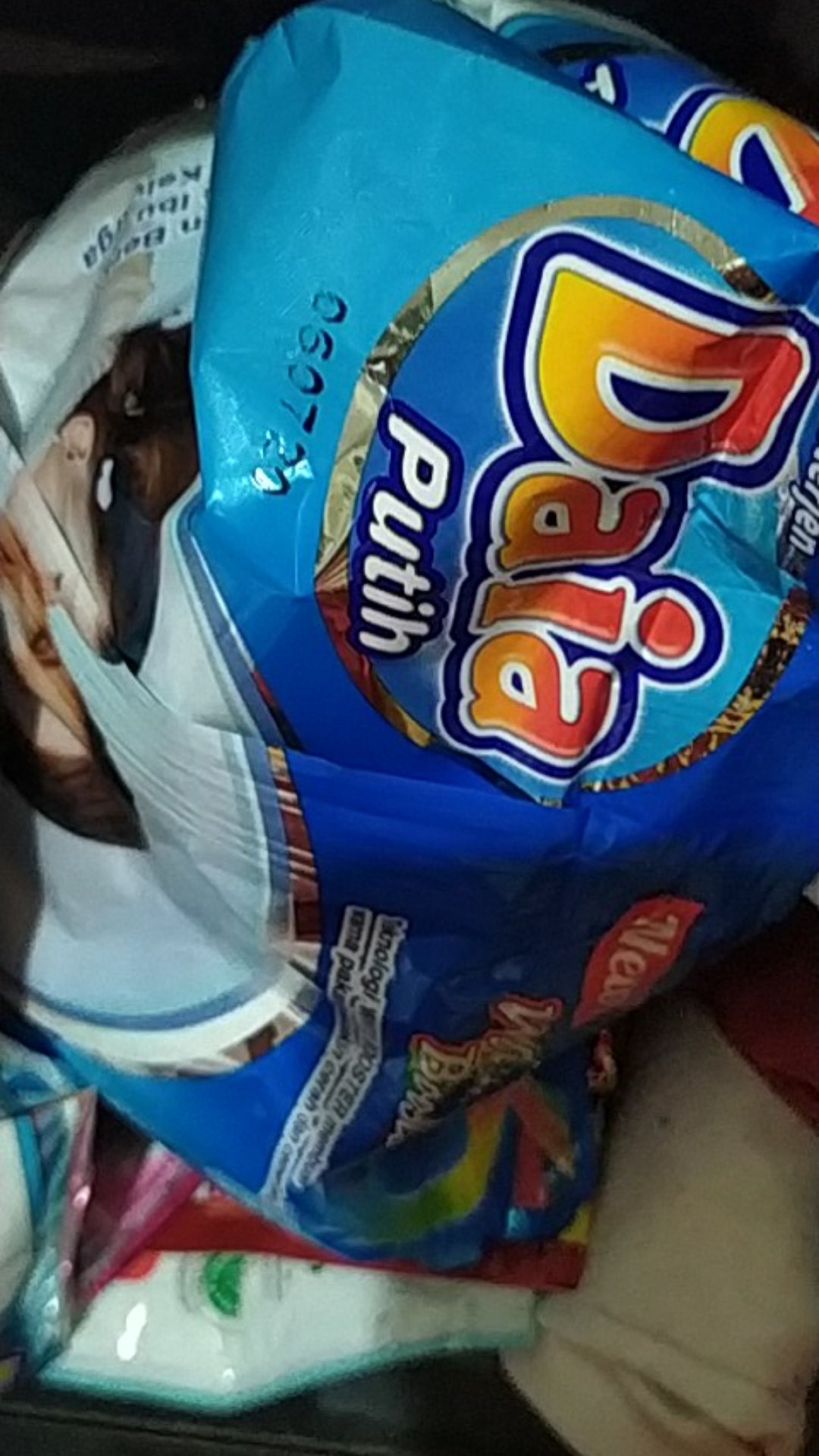 Daia Detergent Powder 850g