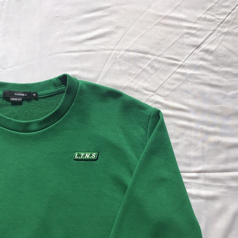 CLRIDE LOOSE FIT GREEN SWEATER