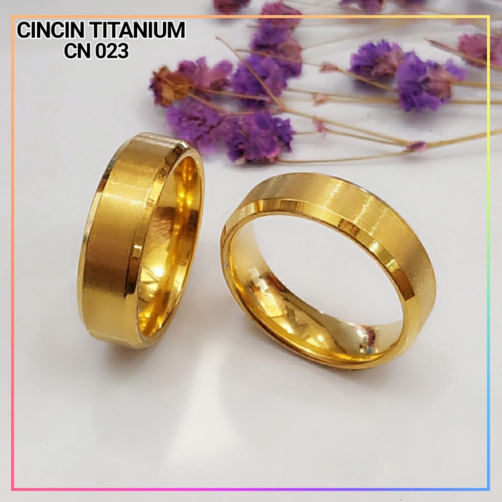 Cincin Titanium/stainless steel couple harga/1biji cincin dewasa polos kerlip perhiasan lapis emas gold CN 023