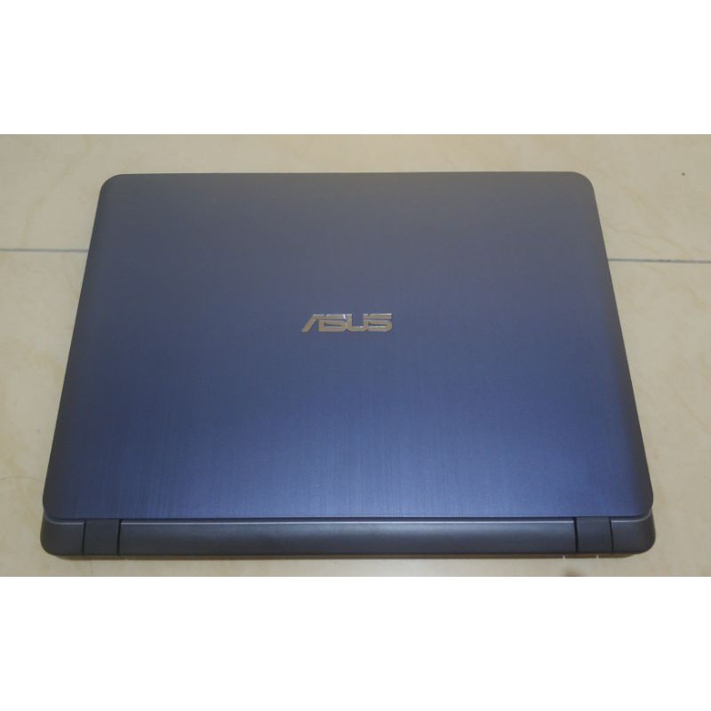 laptop Asus UN 3481