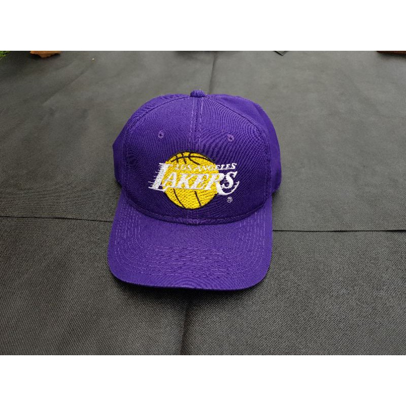 snapback vintage nba lakers