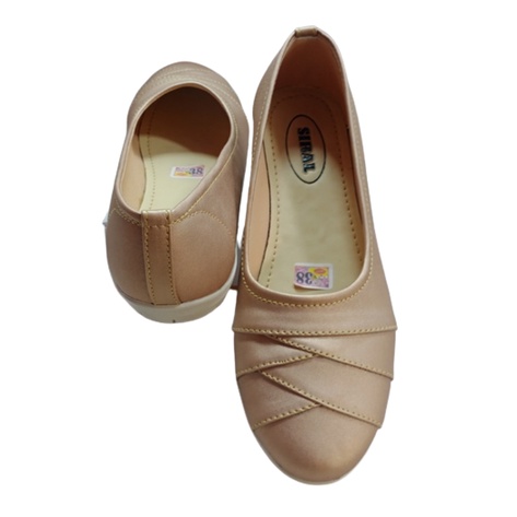 Sepatu Slip On Wanita Bahan Hamburg Merek Siral Warna Krem S12R02B2 / Sepatu Wanita / Sepatu Flat