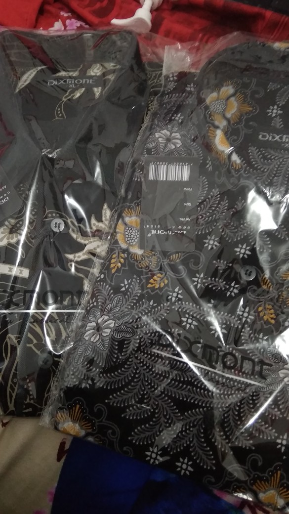 Kemeja Batik Pria Lengan Pendek Bs57 Katun Motif Modern Dixmont Semi Slimfit Premium