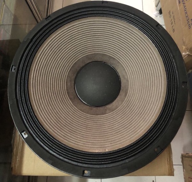 Speaker 18 inc Nelc 18100 F