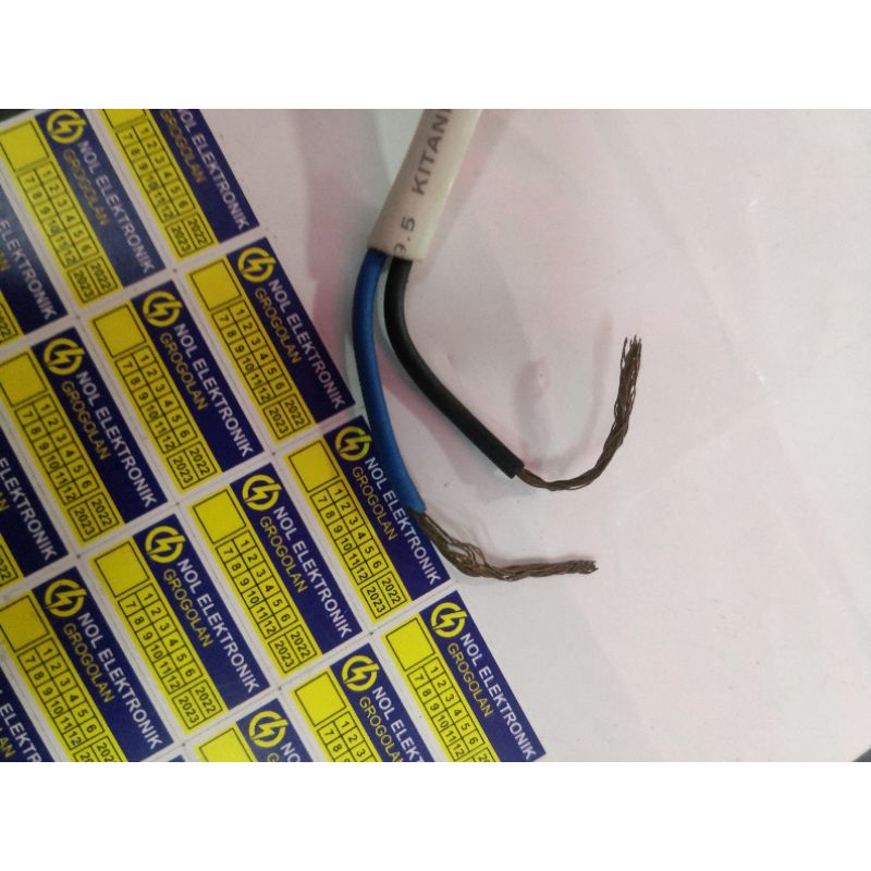 Kabel Listrik Nymhy 2x0.5mm Kitani Meteran Hitam Putih