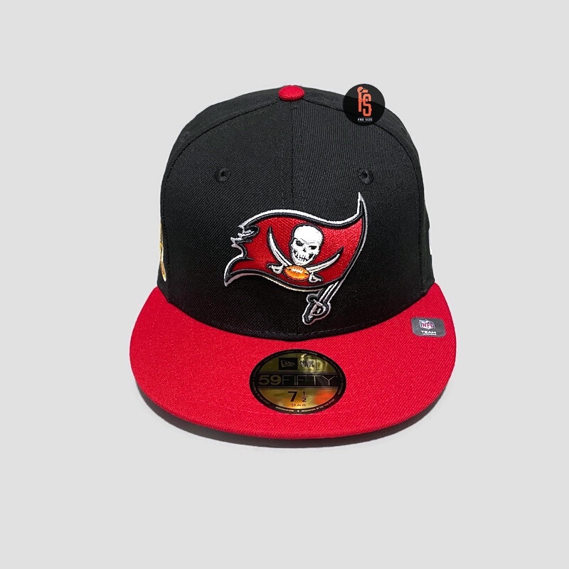 TOPI NEW ERA ORIGINAL 5950 SUPERBOWL 38 TAMPA BAY BUCCANEERS BLACK RED