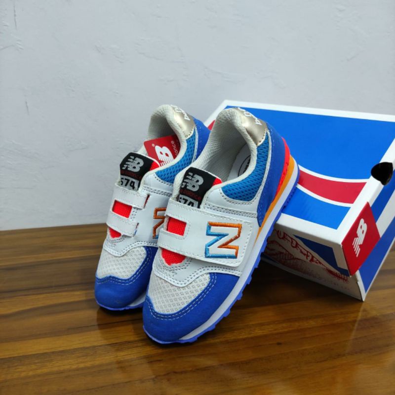 SEPATU JALAN JALAN BALITA TRENDY LUCU