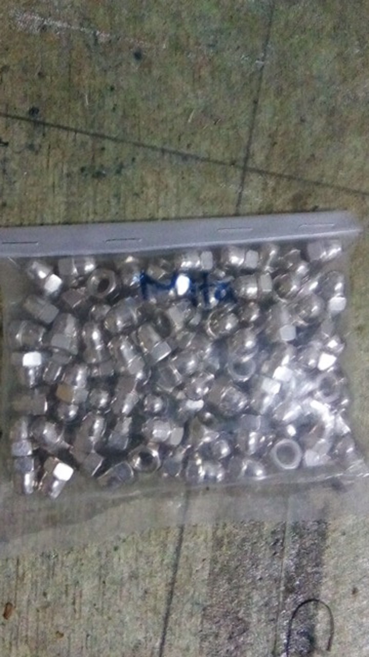 Mur Topi Cup Nut M5 Kunci 8 Pitch 0,8