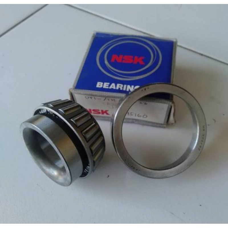 Laher / Bearing Roda Depan Bagian Dalam Colt T120 Tahun 1978-1981 Merk NSK Jepang Asli (R32-10)