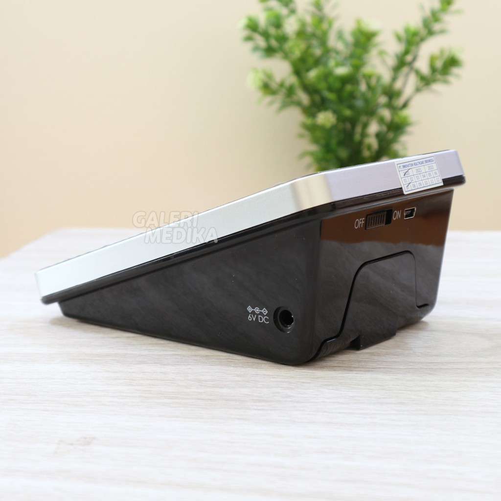 Tensimeter Beurer BM 58 / BM58 / BM58 - Tensimeter dengan Sensor Sentuh