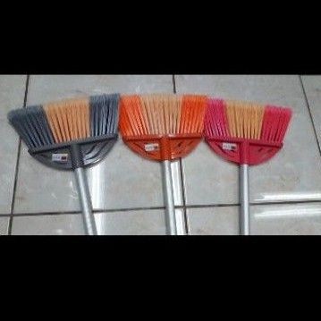 Sapu Ijuk Plastik Nagata NGT 0717 / Sapu Senar Nagata