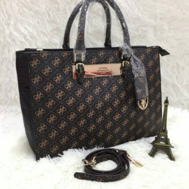 (SALE) GUESS Bag 2Fungsi