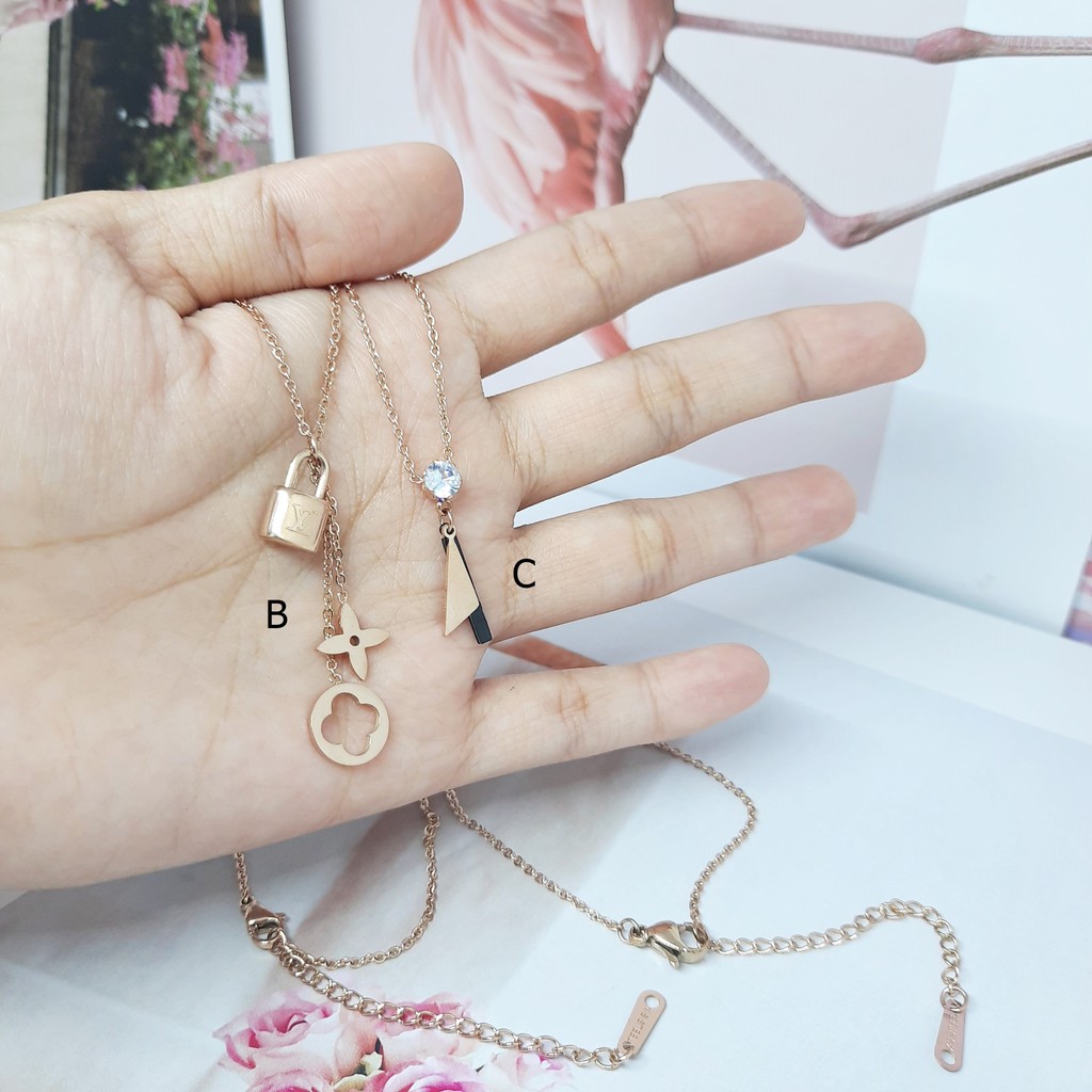 Perhiasan Kalung Titanium Korea Rosegold Love Batu Putih - BN319