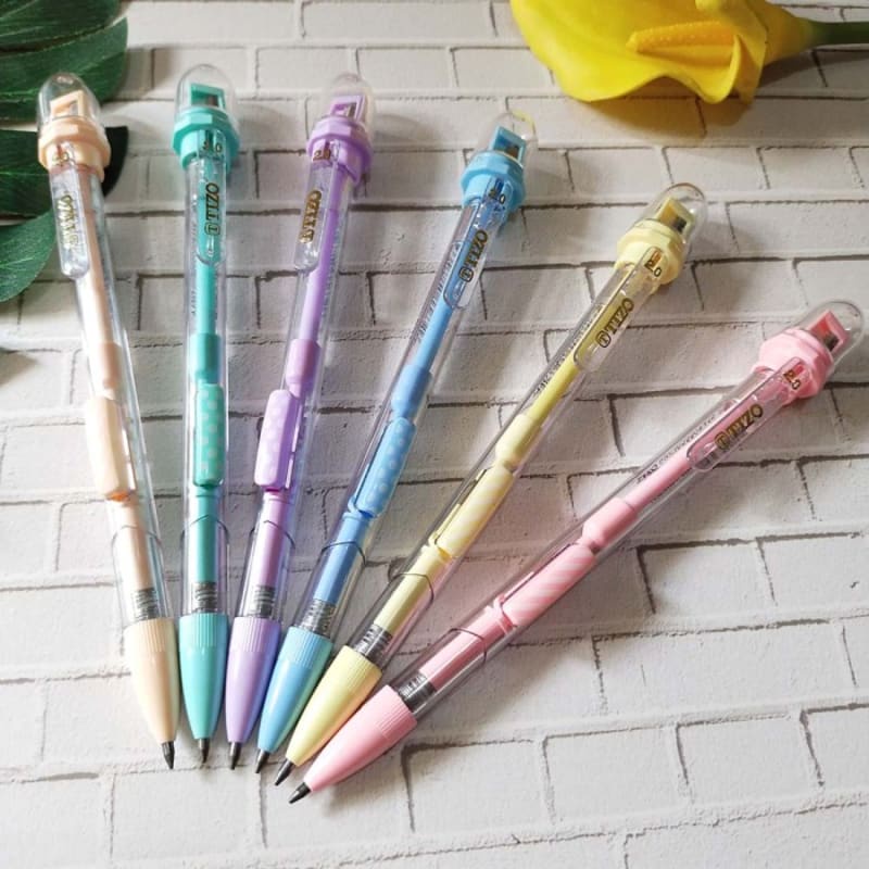 

Pensil Mekanik 2mm + Rautan Diujung Pensil - TIZO