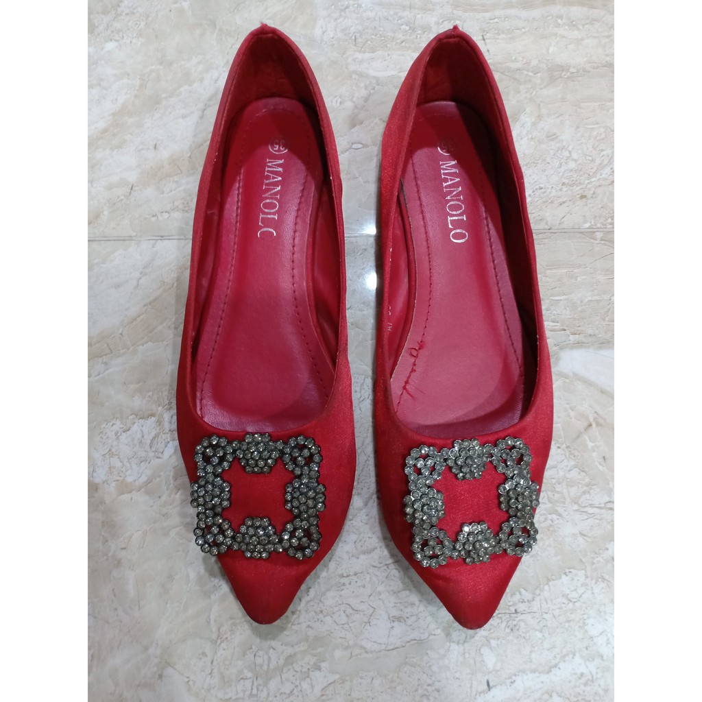 Preloved - Manolo Blahnik Flat Shoes - Red