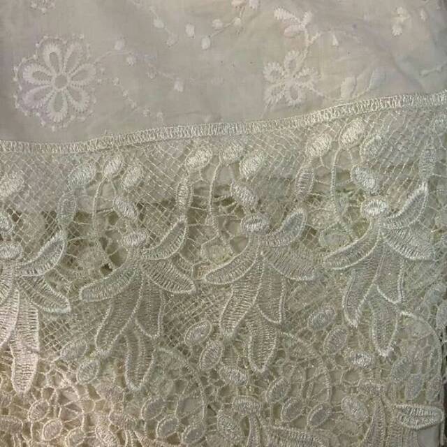 Mukena katun paris renda kerancang brokent white 08