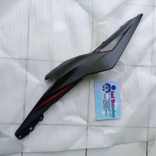 Cover body belakang kanan new cbr 150r facelift led