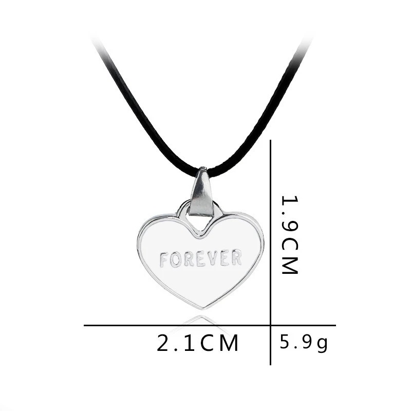 Kalung Dengan Liontin Bentuk Hati Motif I LOVE YOU Forever Warna Hitam Putih Untuk Pria Dan Wanita