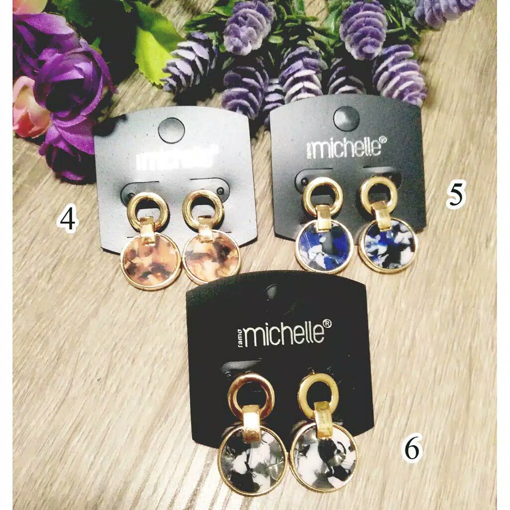 Anting Fashion Wanita Gaya Kore Kekinian Aneka Model Dan Varian 261