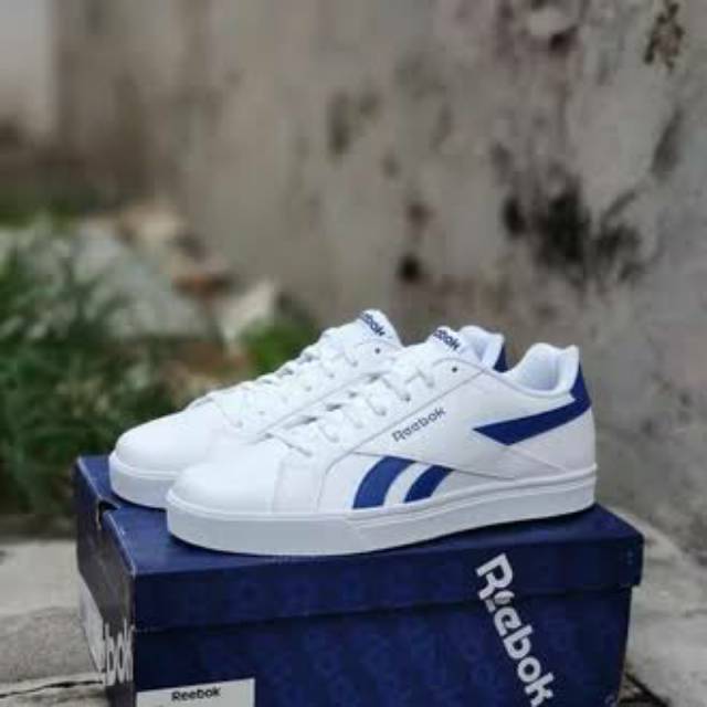 REEBOK SALE 70% BY SPORT STATION