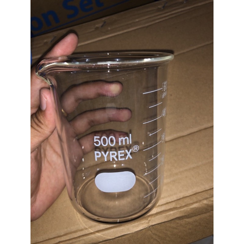 Beaker glass pyrex 600 ml /Gelas kimia pyrex /BEAKER GLASS PYREX 500ML