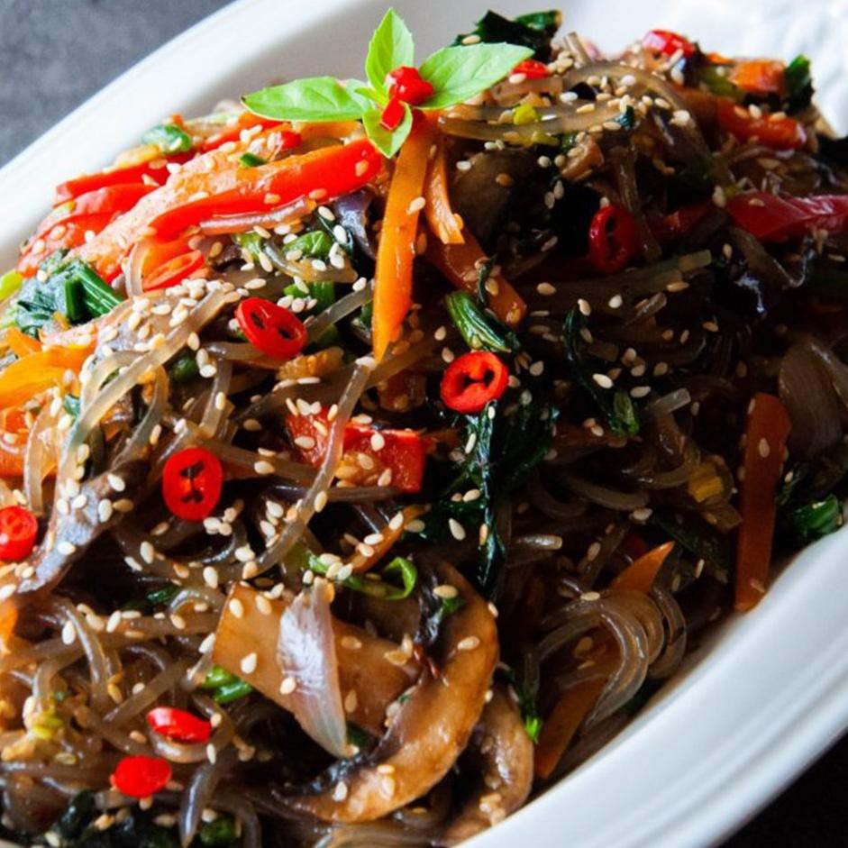 

Kualitas Premium.. SAMWON JAPCHAE Fresh - SamWon Makanan Korea 87
