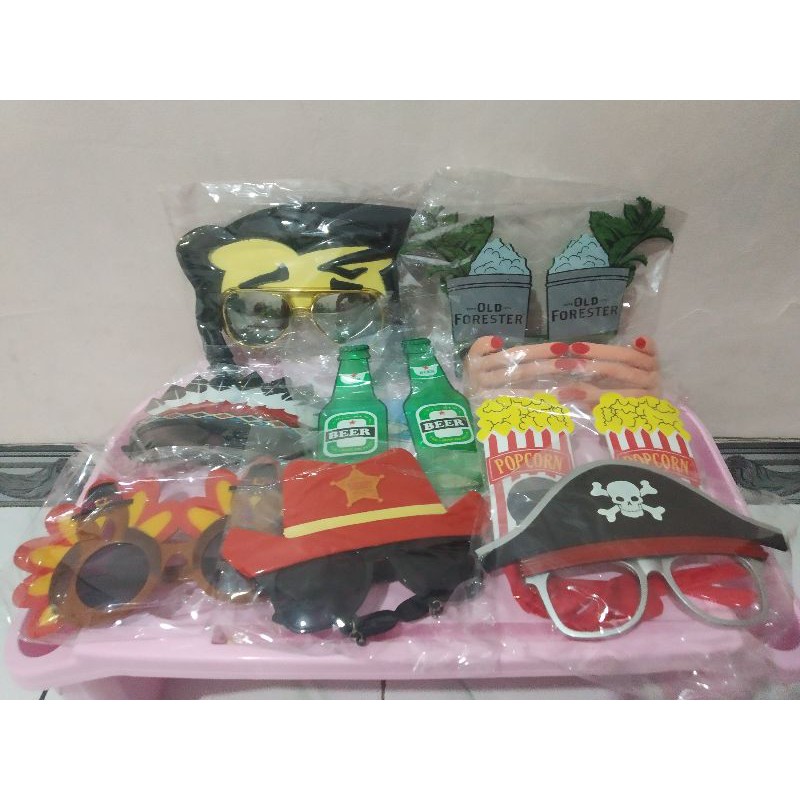 kacamata unik dan lucu