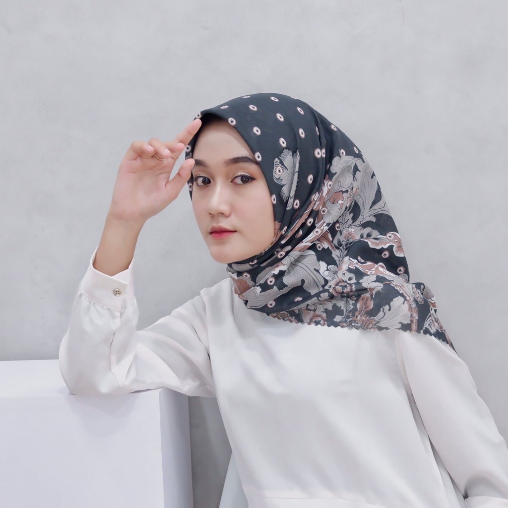 Square Motif Maira Part 1-M 32