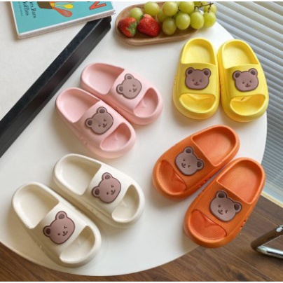 SANDAL SLIP ON IMPORT BEAR ANAK 001