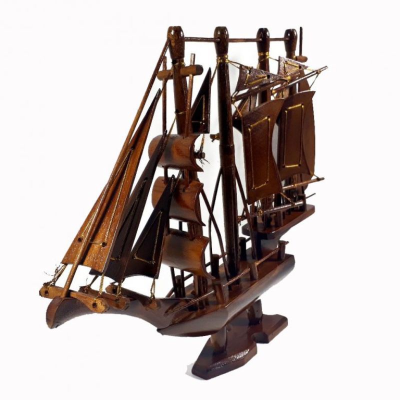 Miniatur Kapal Perahu Layar Kayu Jati Asli
