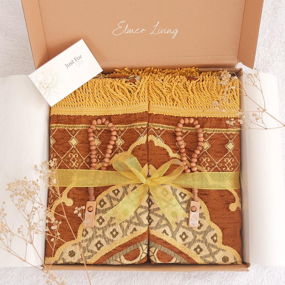 Elmer Living Hampers Sajadah Couple | Kado Pernikahan Berkualitas