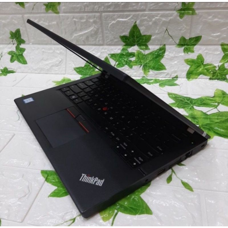 LENOVO Thinkpad X260✓Processor :• Intel Core i5-6200U