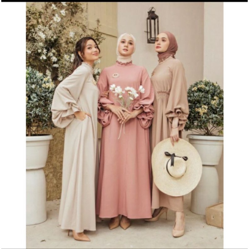 Like new fiona dress wearing klamby, pink size M