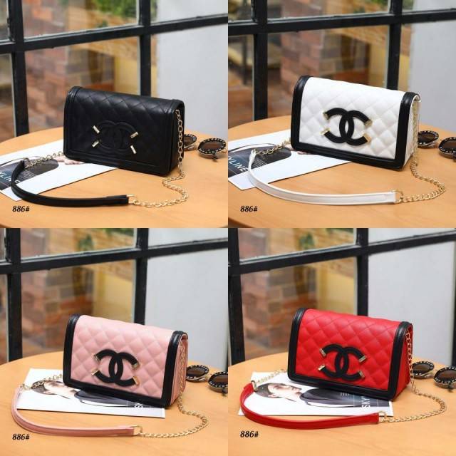 New Arrival Chanel SlingBag
ChaneL Logo Leather Crosbody Bag 886