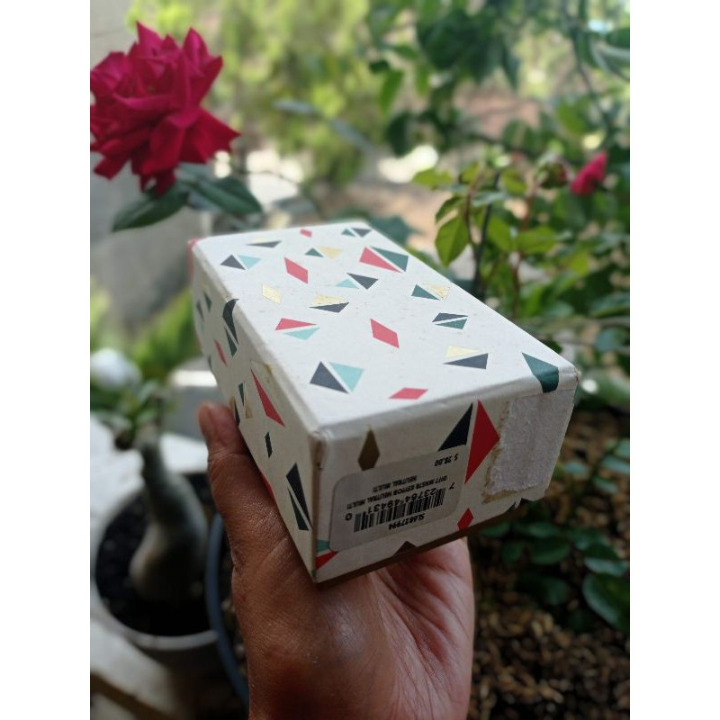 

Gifting Box Karton ukuran 10x7cm Vintage