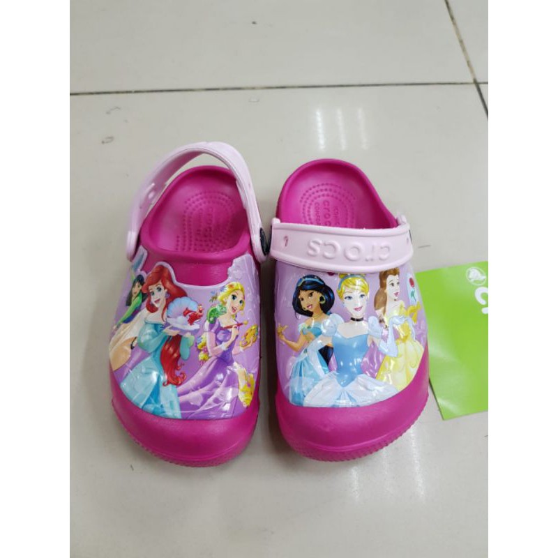 crocs disney n frozen led bisa nyala