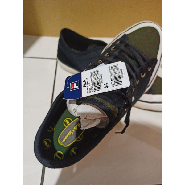 Sepatu Fila x Vespa 1946 ukuran 44