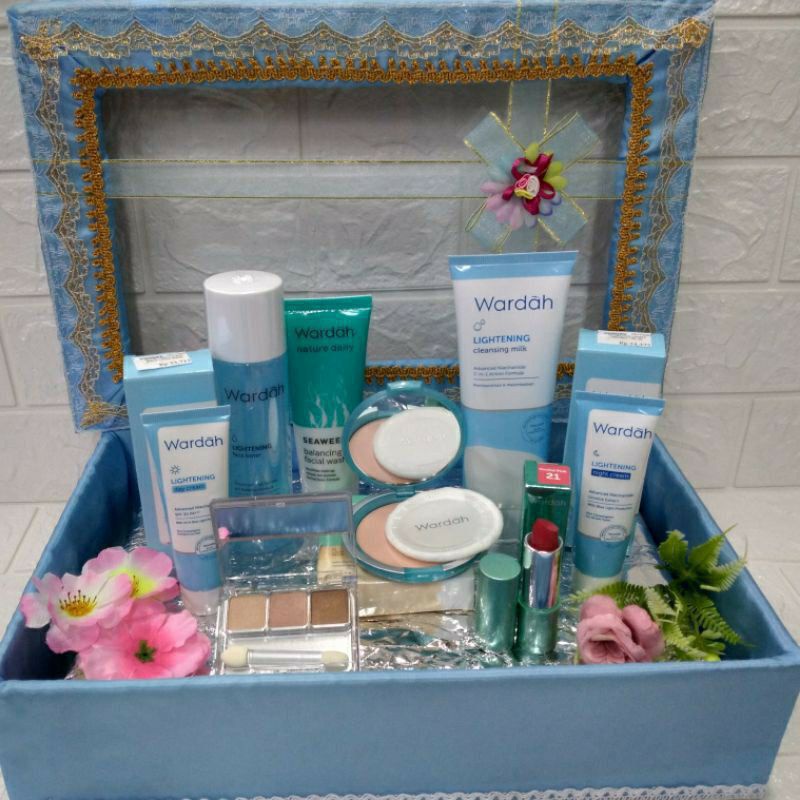 wardah paket seserahan pernikahan/wardah lighthening series paket hantaran pernikahan gratis box/war